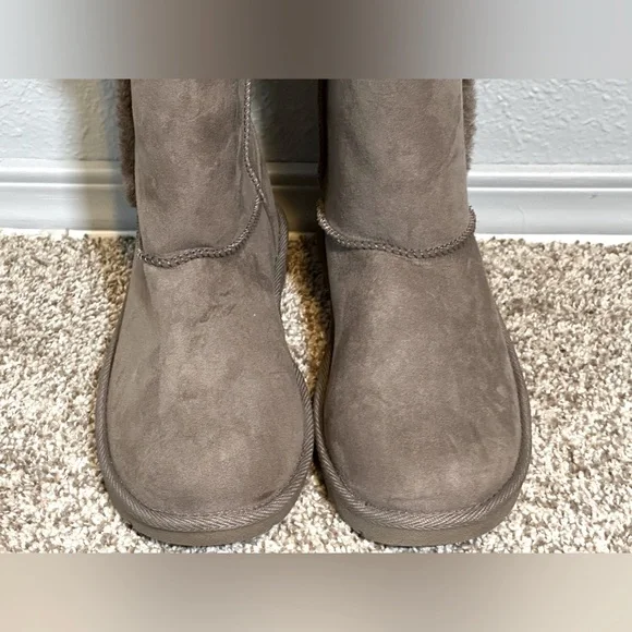 Arizona Women’s Brown Truffle Memory Foam Boots Size 8 NWOT Stylish Comfortable - Picture 3 of 14